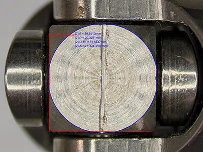 PicoZoom-measure-400×300 결함 분석을 표시하는 PicoZoom
